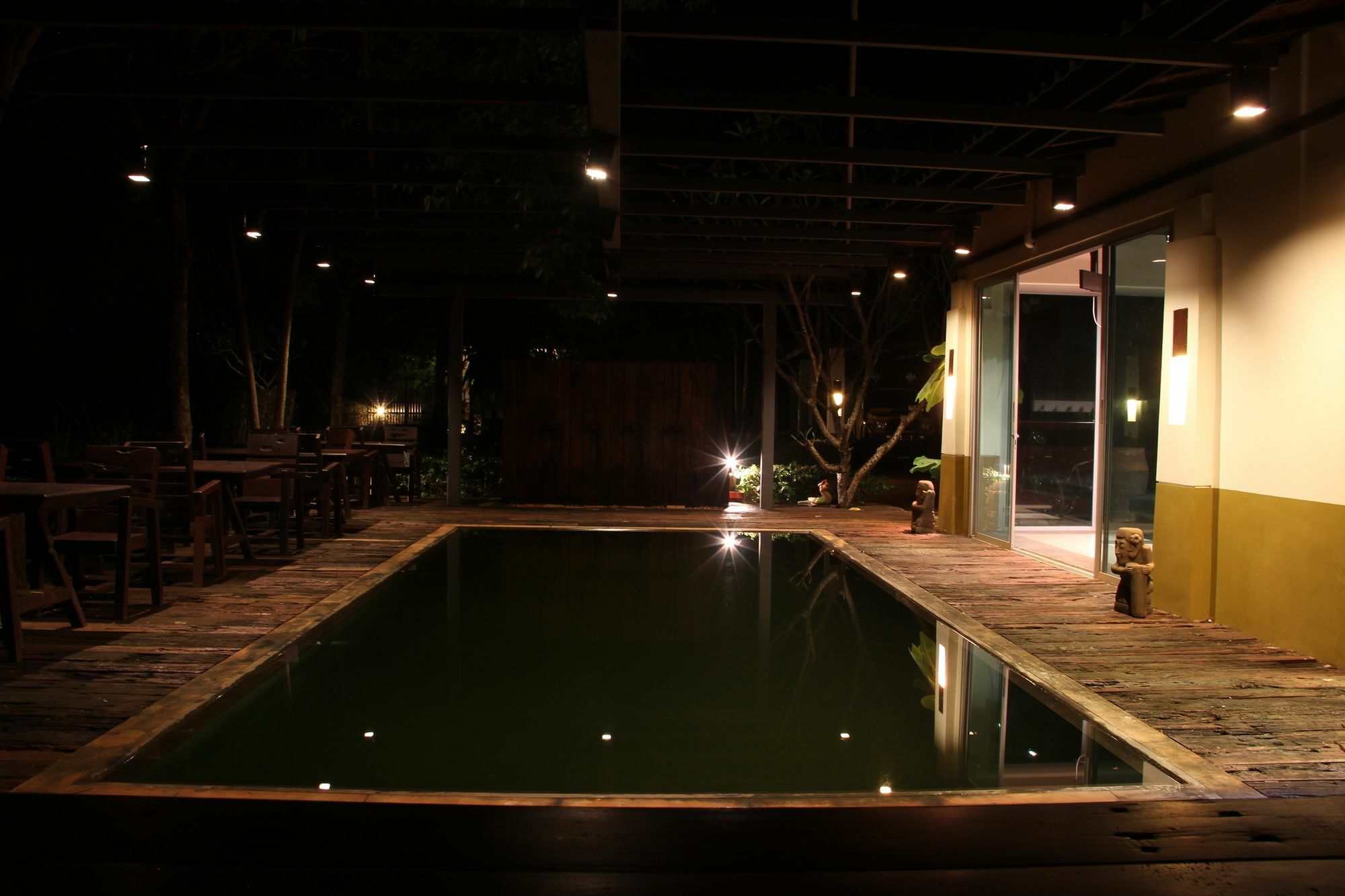 Hotel Singha Rubber Tree Ban Huai Maenam Noi Exterior foto